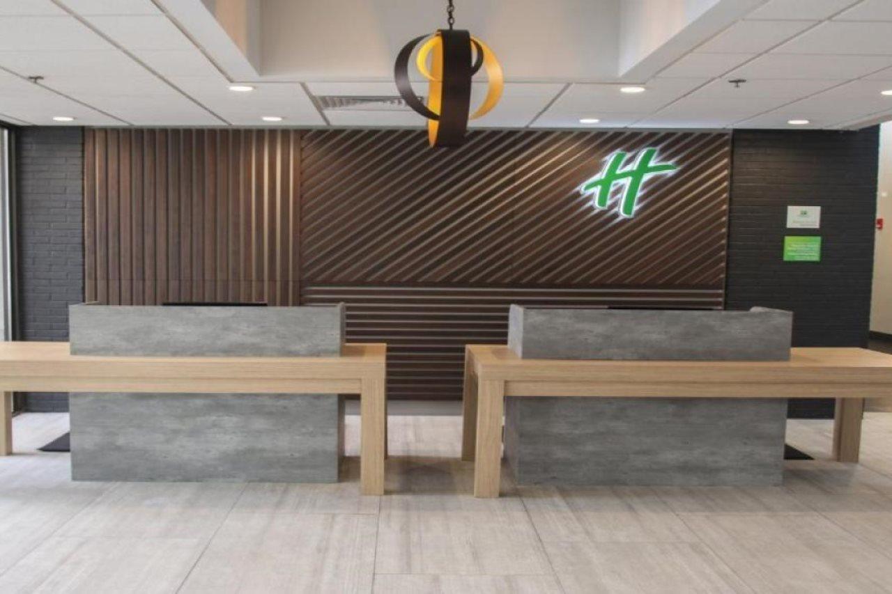 Holiday Inn Roanoke Airport - Conference Ctr By Ihg Exterior foto