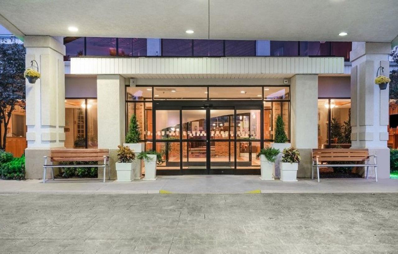 Holiday Inn Roanoke Airport - Conference Ctr By Ihg Exterior foto